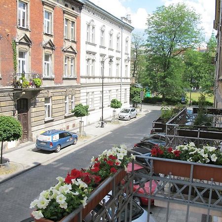 Style4Rent Sunny Old Town Apartments Krakow Bagian luar foto