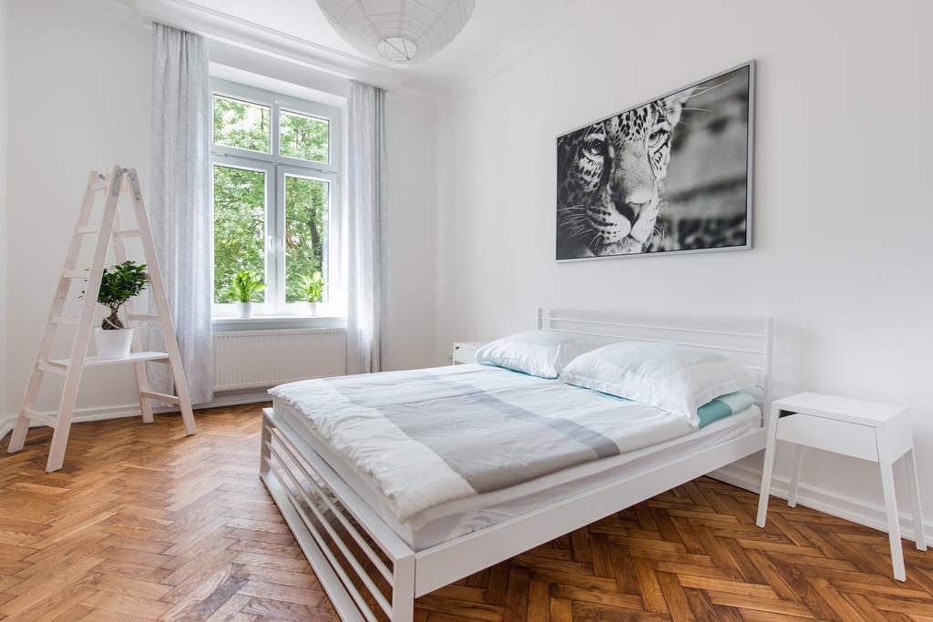 Style4Rent Sunny Old Town Apartments Krakow Bagian luar foto