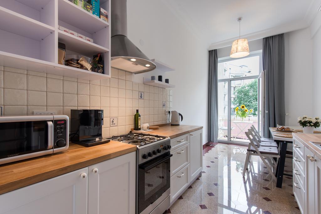 Style4Rent Sunny Old Town Apartments Krakow Bagian luar foto